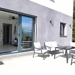 Apartment 3 Rooms With Garden In Ajaccio